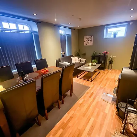 Appartement Two-bedroom With Fire Place, Free Parking And Fjordview Terrace - Calm And Ålesund