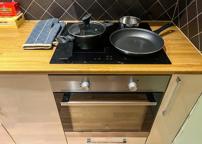 Two-bedroom With Fire Place, Free Parking And Fjordview Terrace - Calm And * Ålesund