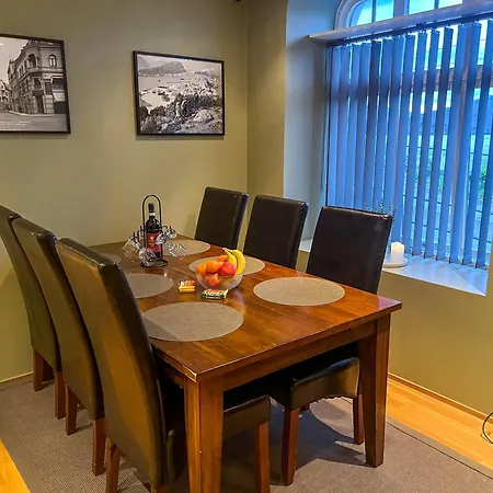 Two-bedroom With Fire Place, Free Parking And Fjordview Terrace - Calm And * Ålesund